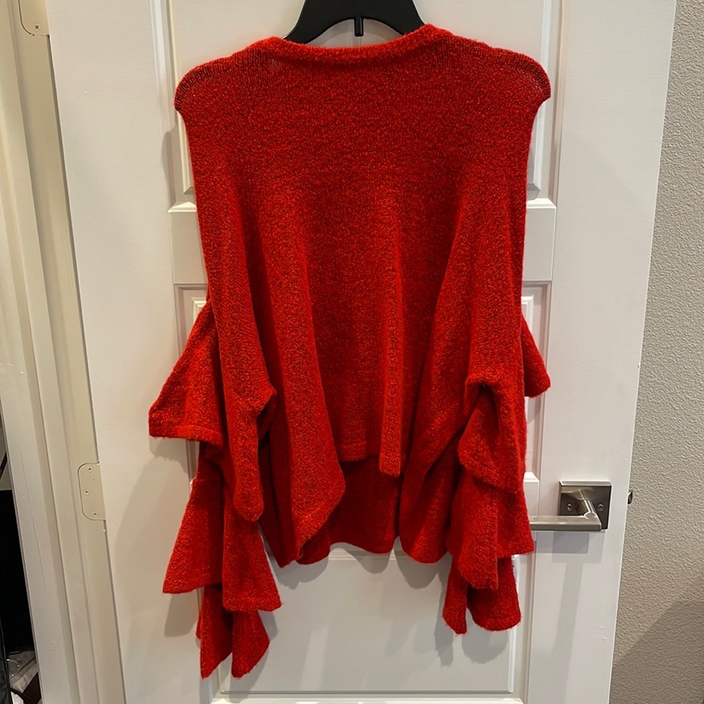 Bell sleeve sweatshirt